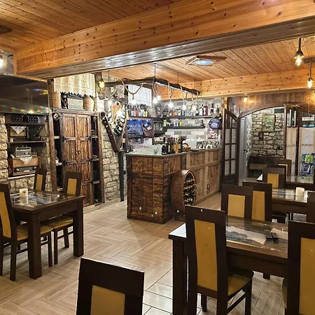 בית הארחה Iljesa 3*