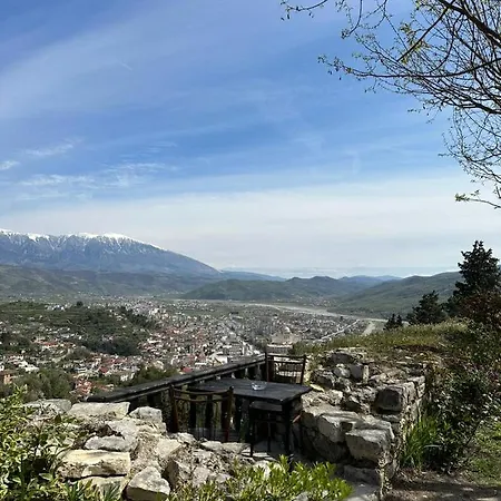 Iljesa 3* Берат