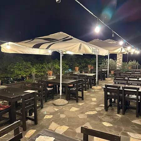 בית הארחה Iljesa 3*