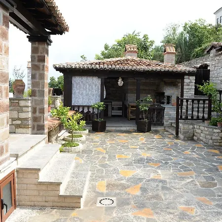 Iljesa Pensjonat 3*